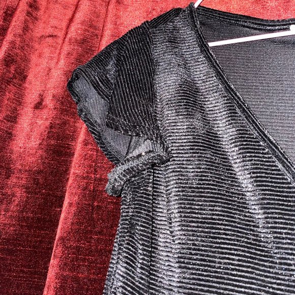 π Bundle Deal: 4 for $20! π Babydoll stretch velvet dress M - Picture 5 of 12